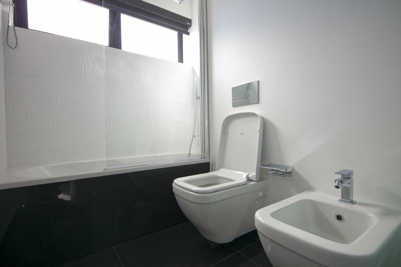 Spacious Luxury Holiday Apartment With A Great View, Funchal, Free Wifi And Parking Kültér fotó