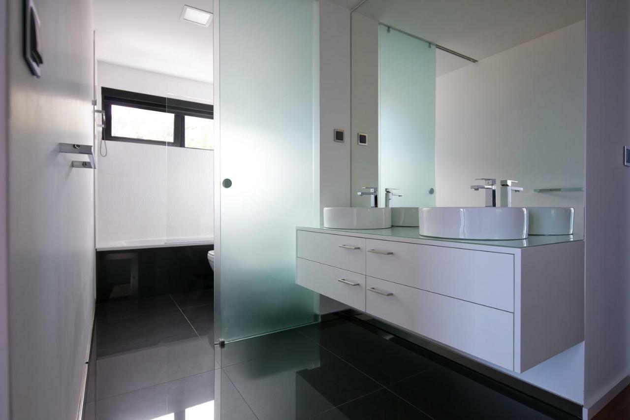 Spacious Luxury Holiday Apartment With A Great View, Funchal, Free Wifi And Parking Kültér fotó