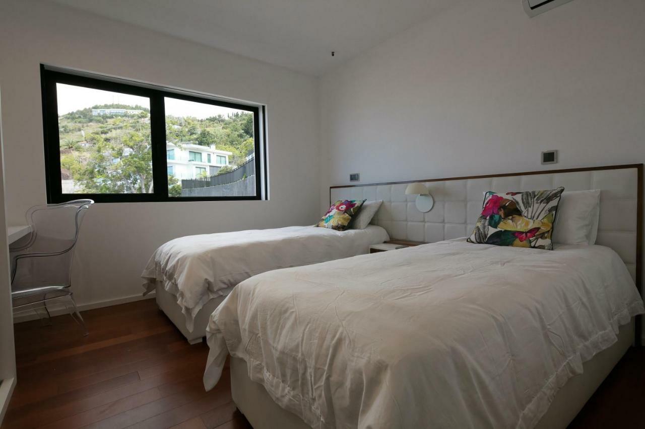 Spacious Luxury Holiday Apartment With A Great View, Funchal, Free Wifi And Parking Kültér fotó